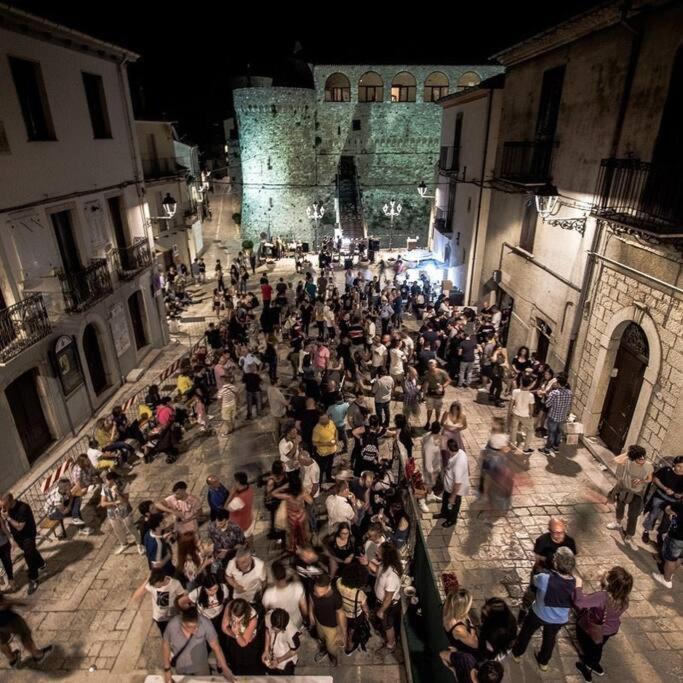 Villa Da Nonna Ida Civita Campomarano Exterior foto