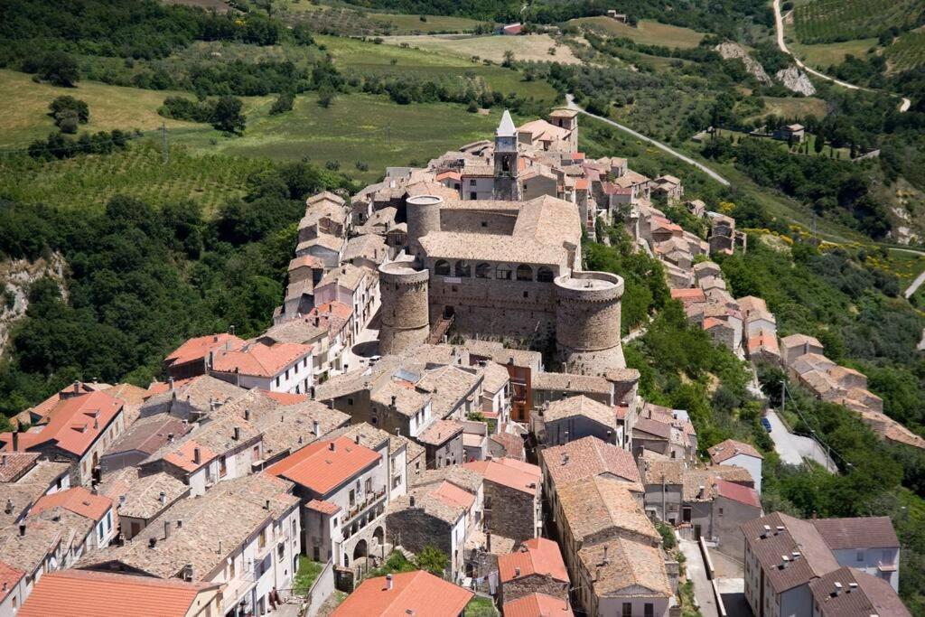 Villa Da Nonna Ida Civita Campomarano Exterior foto